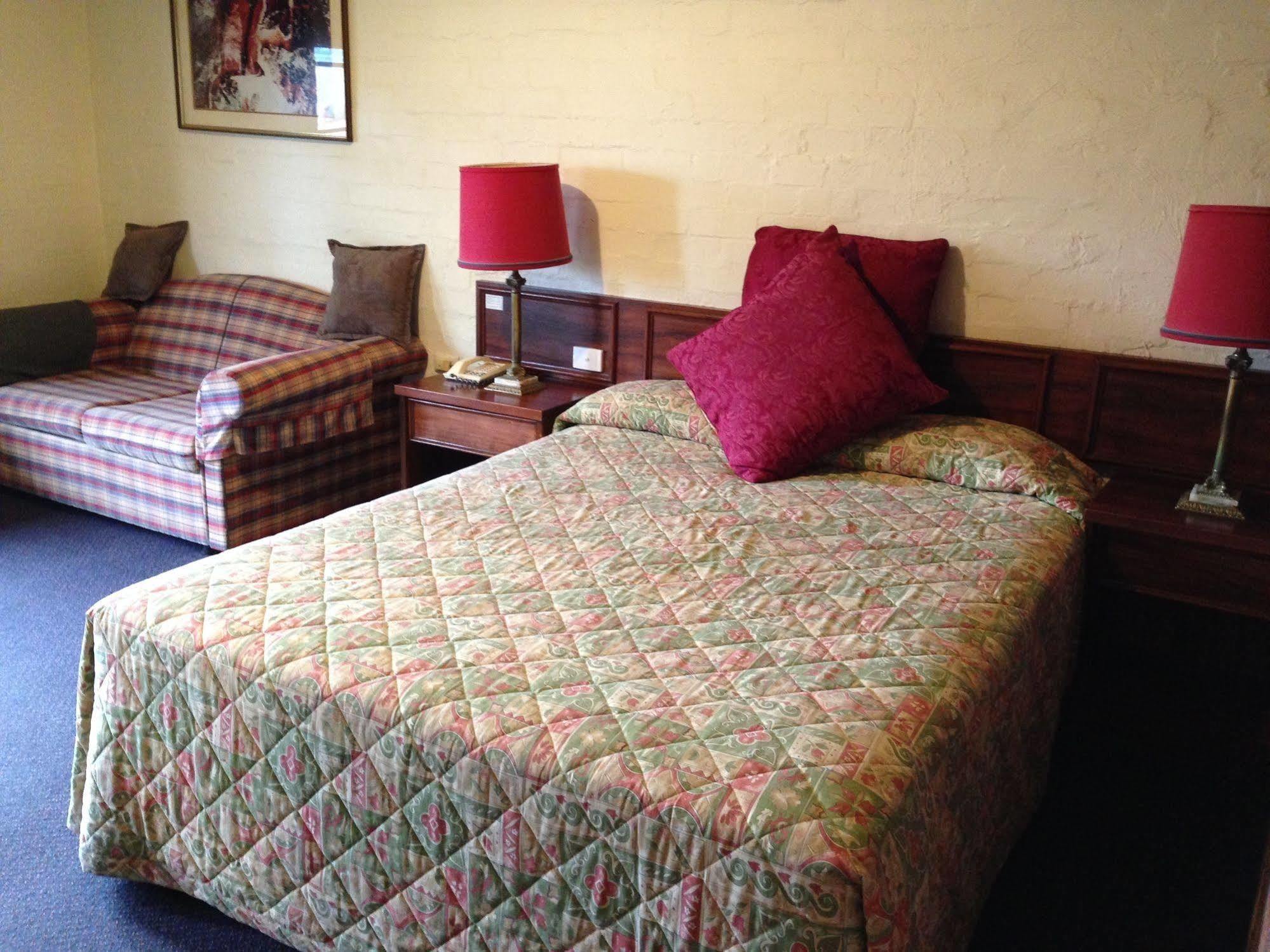 Seaton Arms Motor Inn Albury Ngoại thất bức ảnh